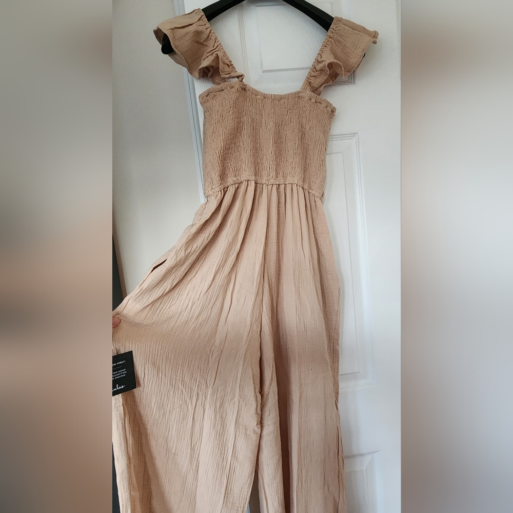 Lulus Daniyah Smocked Flutter Sleeve Wide-Leg Jumpsuit - Picture 6 of 8